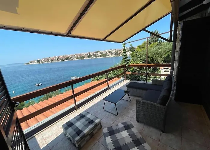 Beachfront With Pool - Myway * تروغير