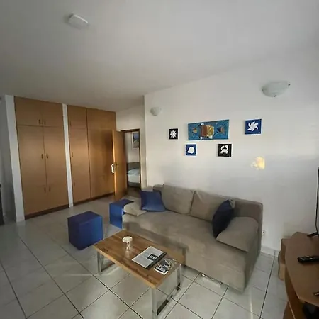 Beachfront With Pool - Myway *